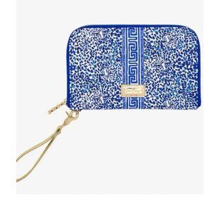 NWT Lilly Pulitzer travel wallet Passport Holder Twisted Up wristlet